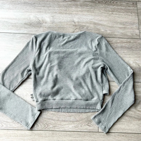 Cinder Long Sleeve  Buckle Top in Grey - Picture 13 of 14